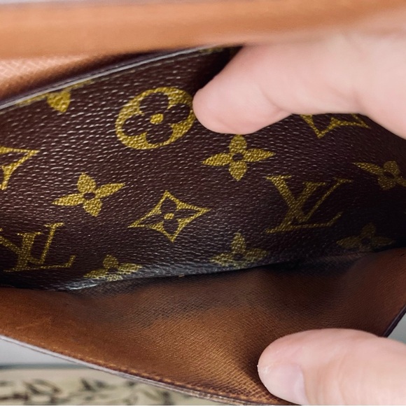 Louis Vuitton vintage Brown Monogram Long Wallet - Picture 7 of 11